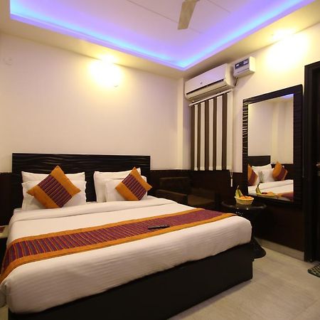 Hotel Hill Palace -Near Karol Bagh Metro Station Delhi  Dış mekan fotoğraf