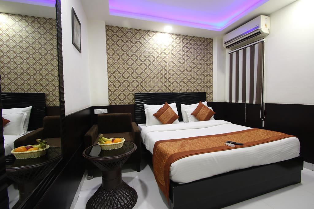 Hotel Hill Palace -Near Karol Bagh Metro Station Delhi  Dış mekan fotoğraf