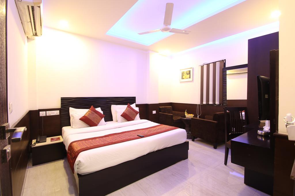 Hotel Hill Palace -Near Karol Bagh Metro Station Delhi  Dış mekan fotoğraf